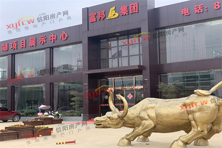 城北接官巷独院集体供暖3室2厅1卫115万137m2出售